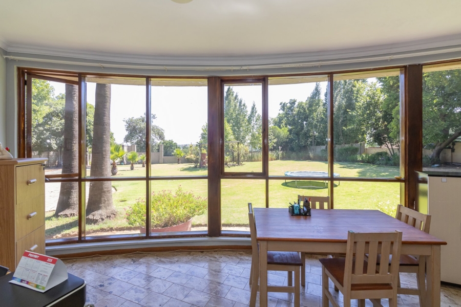 6 Bedroom Property for Sale in Panorama Free State